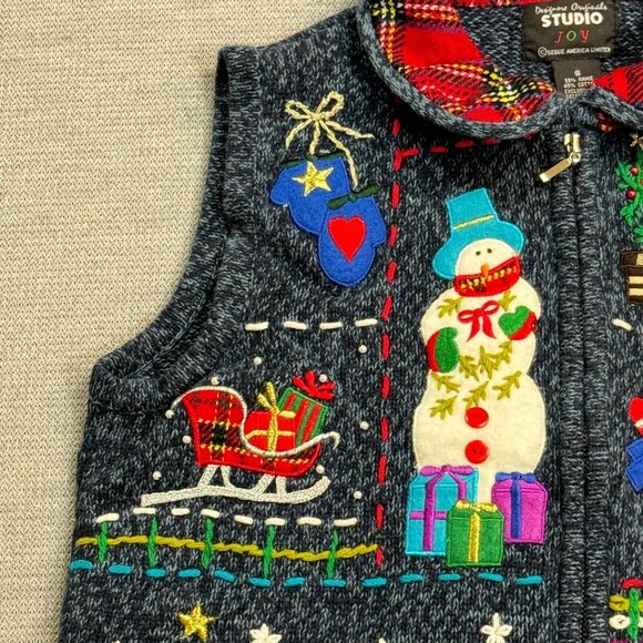 Designers Originals Womens Blue Embroidered Christmas Snowman Sweater Vest Small - Picture 9 of 16